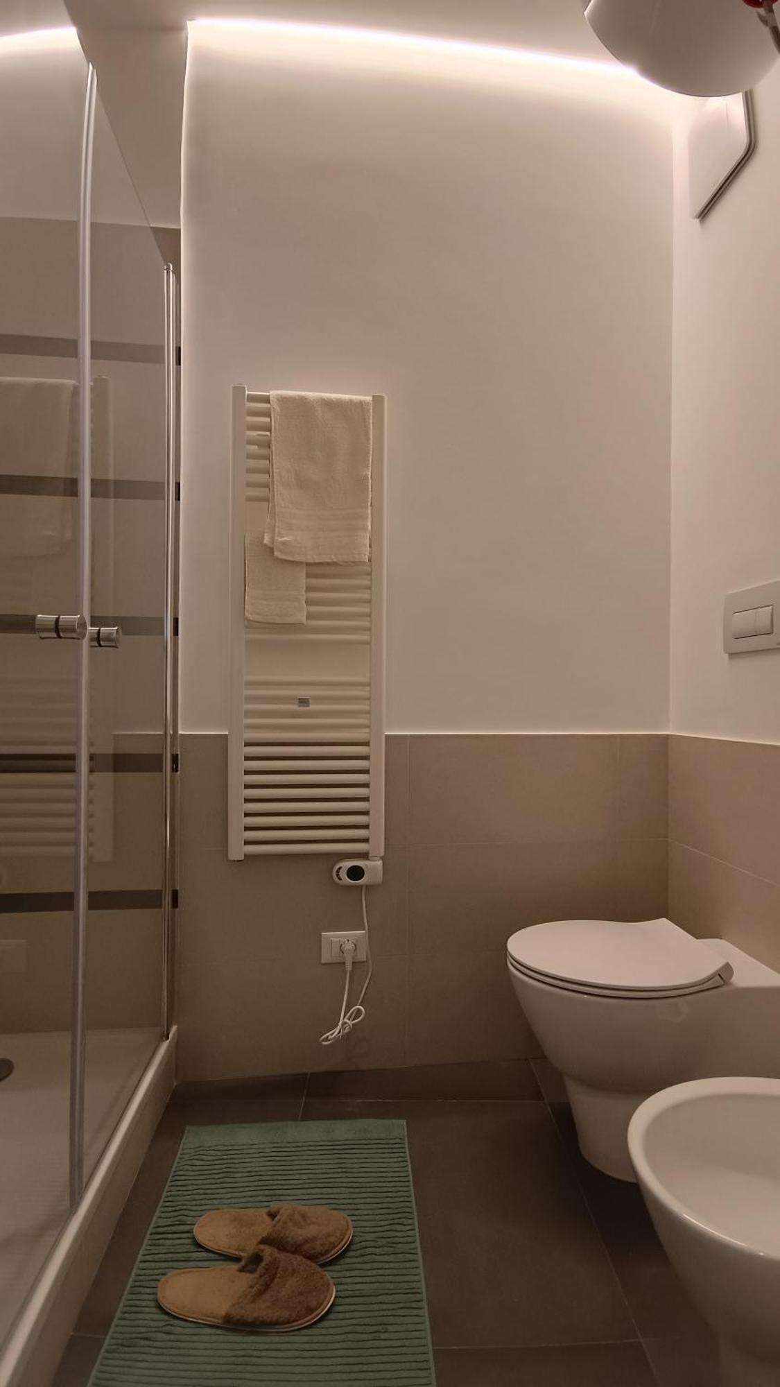 Al Duca Appartamento In Centro Palermo Exteriör bild